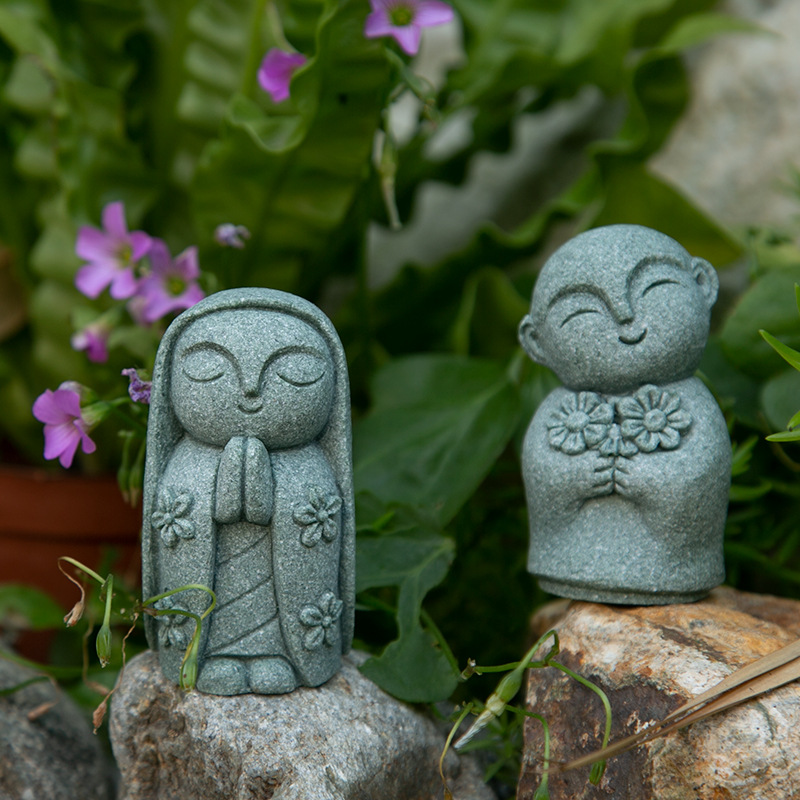 Japanese Buddha Figurine Good  - огляд і ціна Aquarium Fish Japanese