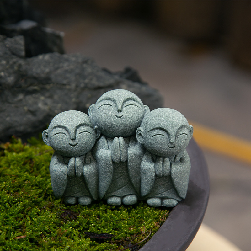 Japanese Buddha Figurine Good  - огляд і ціна Aquarium Fish Japanese